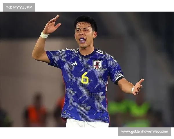 远藤航重伤离场掩面落泪，利物浦右后卫危机持续加剧